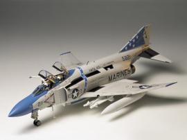[60306] 1/32 McDonnell-Douglas F-4J Phantom II